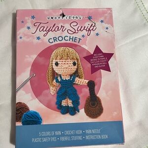 Taylor Swift Crochet Kit